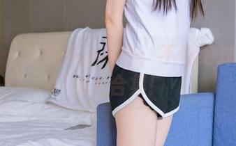 袜啵啵 – 苏苏黑丝迷情：不看绝对后悔的图片合集！