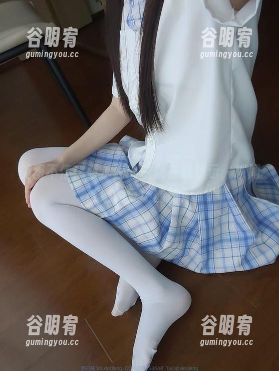 美图不停！西尔酱的瑜伽在线展示，瞬间被她的气场圈粉！