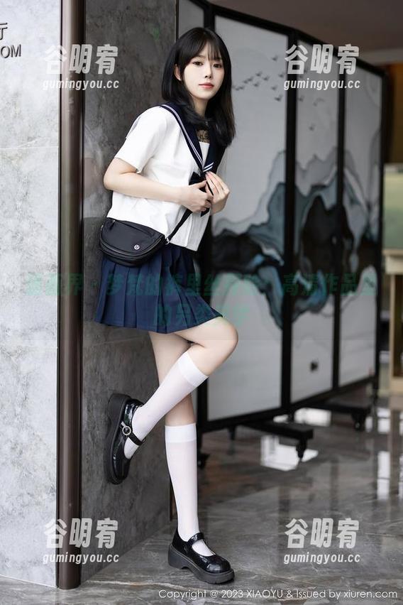 语画界 - 梦梵的裤里丝探险：高清作品里的另类美学