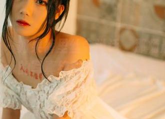 轰趴猫 – 如果裤里丝会说话，那杨晨晨sugar的写真绝对是心动的声音！