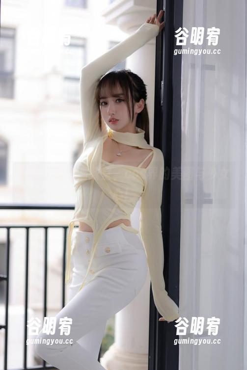 过期米线线喵教室，cos界的美图与少女心！