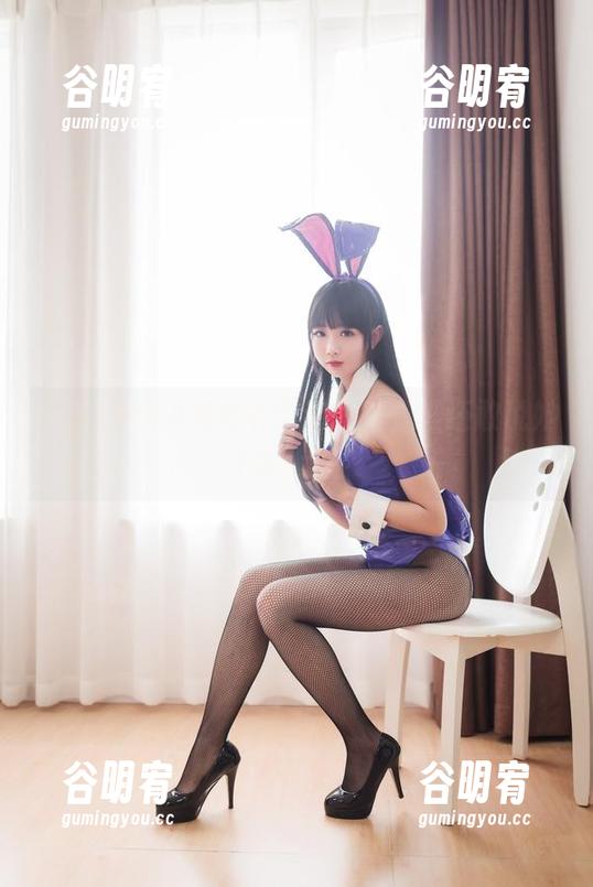 雪琪SAMA连体衣全套写真，谁还敢说她不够大胆？