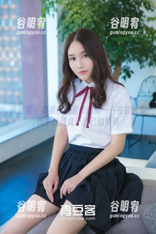 青豆客 - 颜美汐美足作品集——在轻盈步伐中找到属于自己的节奏