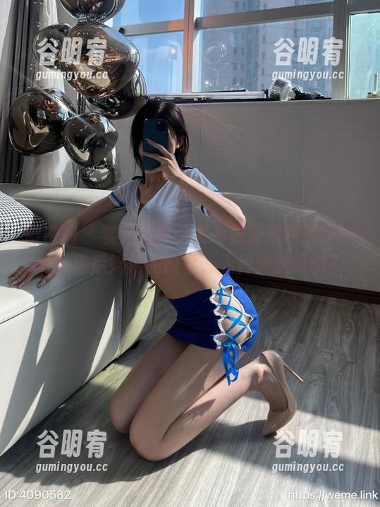 微密圈 - 黎允熙终于发布最新图包了！一个灰色后妈裙的故事，为何如此吸引？